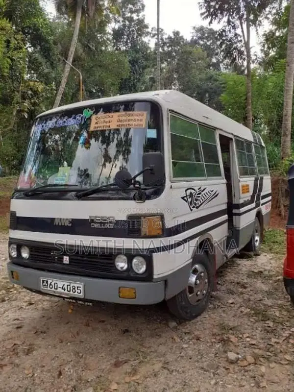Mitsubishi Rosa 1983 Bus (Used)