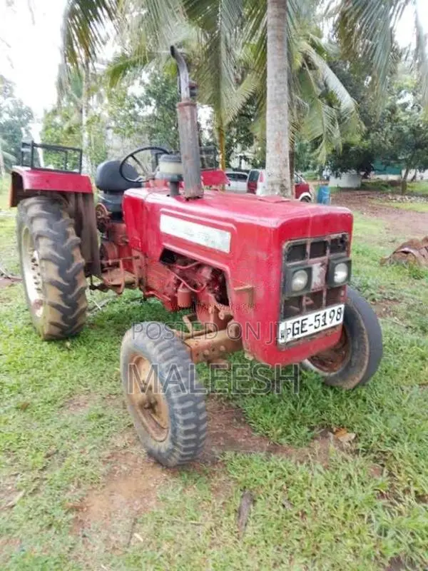 Mahindra 575DI 2002 Tractor (Used)