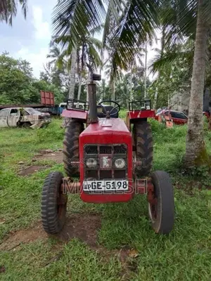 Mahindra 575DI 2002 Tractor (Used)