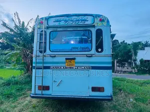 Ashok-Leyland Ashok-Leyland 2015 Bus (Used)