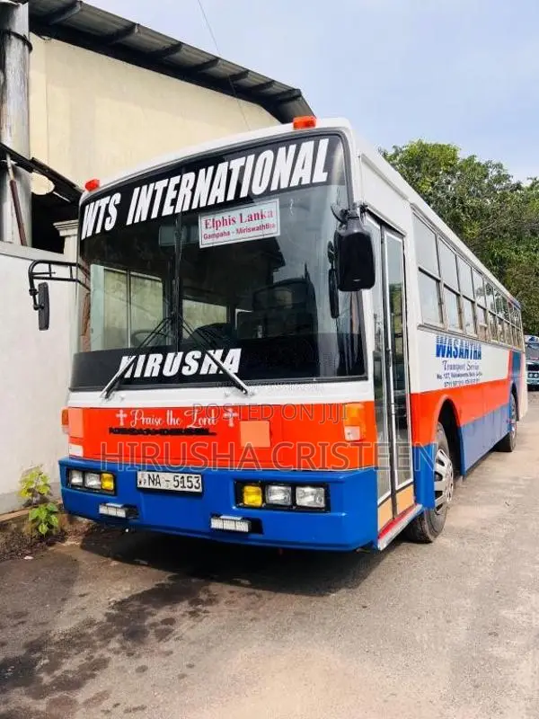 Isuzu UD 2007 Bus (Used)