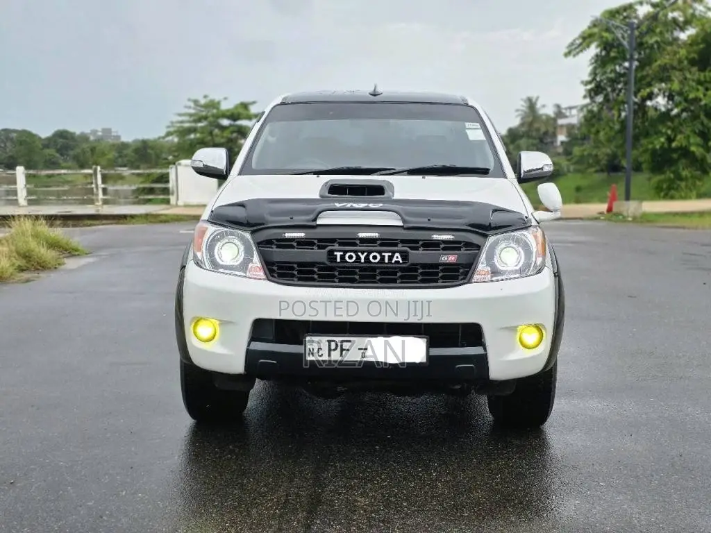 Toyota Hilux 2008 Pickup (Used)