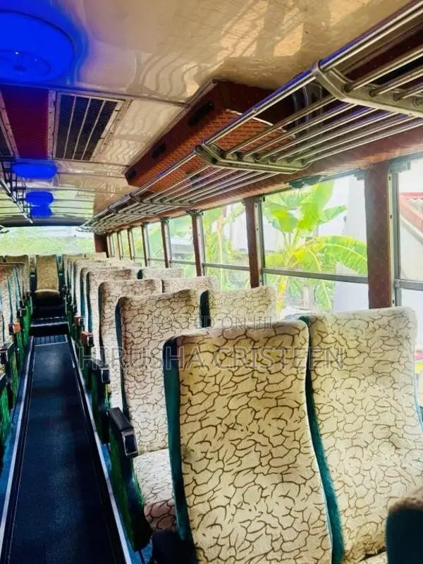 Isuzu UD 2007 Bus (Used)