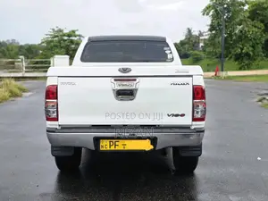 Toyota Hilux 2008 Pickup (Used)