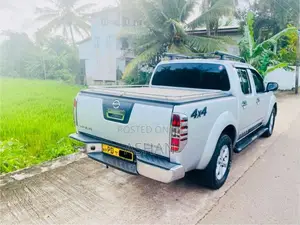 Nissan Navara Aventura 2007 Pickup (Used)