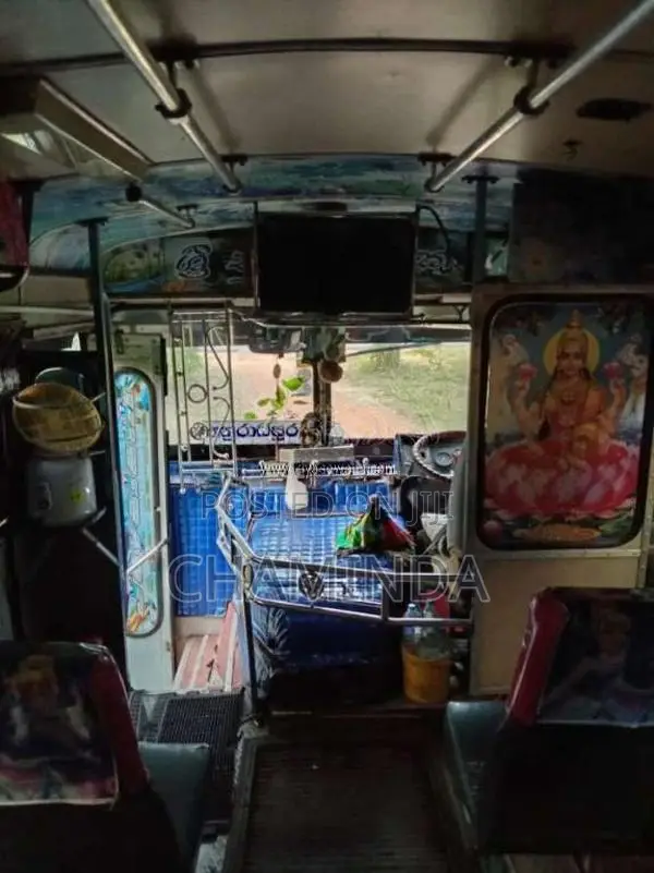 Ashok-Leyland Ruby 2002 Bus (Used)