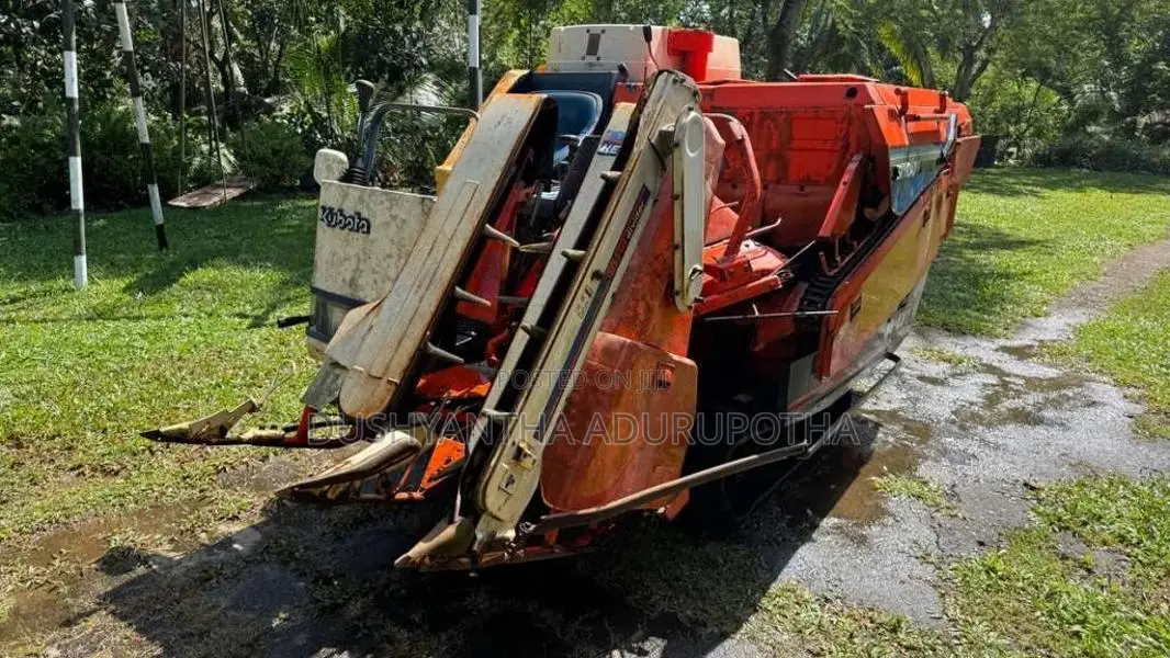 Kubota Harvester 2012 Heavy-Duty (Used)