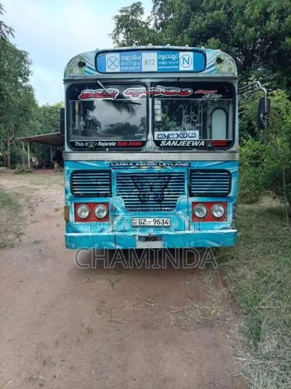 Ashok-Leyland Ruby 2002 Bus (Used)