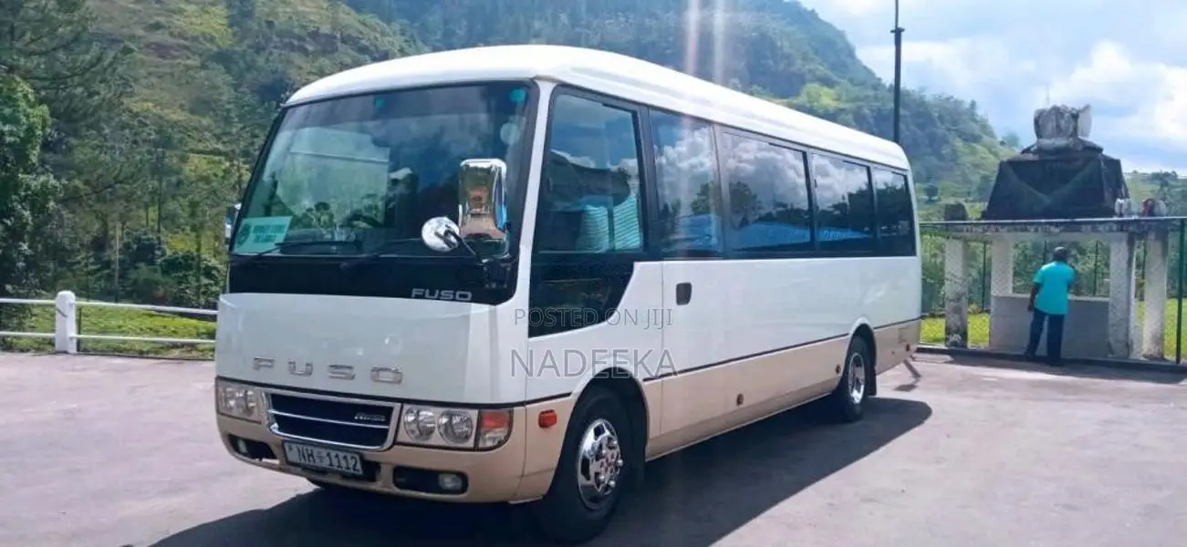 Mitsubishi Rosa 2012 Bus (Used)