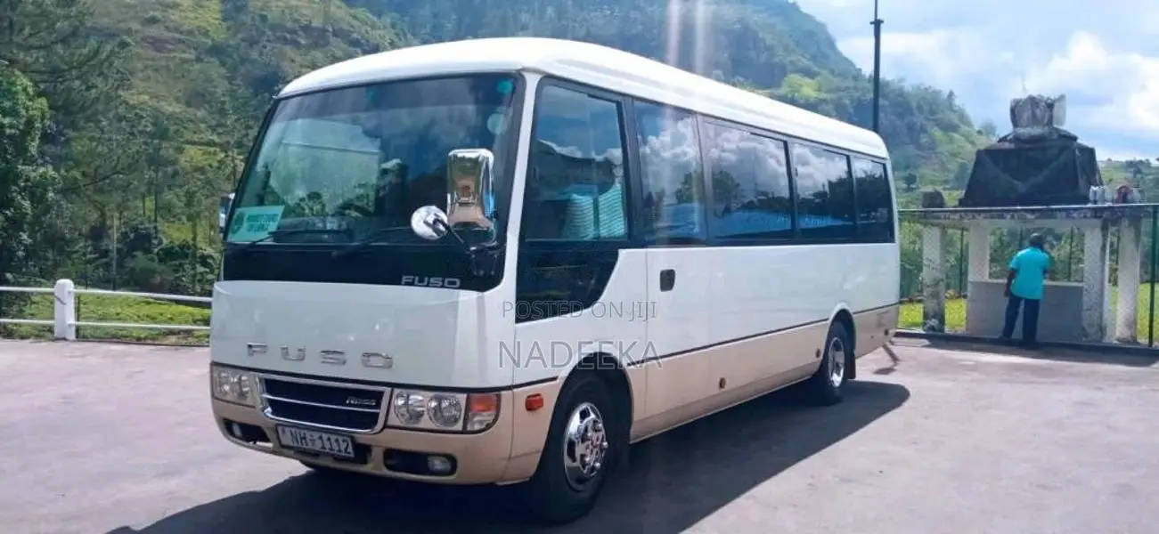 Mitsubishi Rosa 2012 Bus (Used)