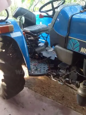 New-Holland 4710 2017 Tractor (Used)