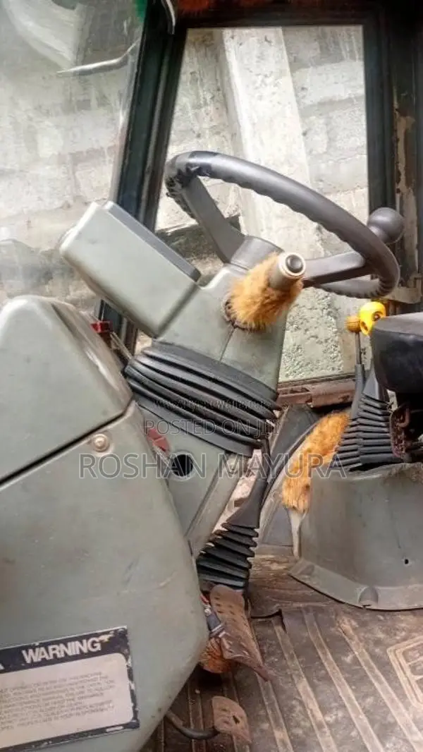 JCB 3cx 1999 Heavy-Duty (Used)