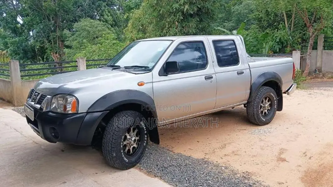 Nissan D22 2011 Pickup (Used)
