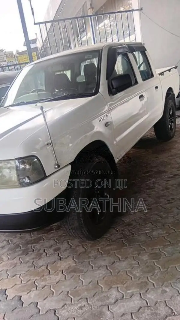 Ford Double Cab 2005 Pickup (Used)