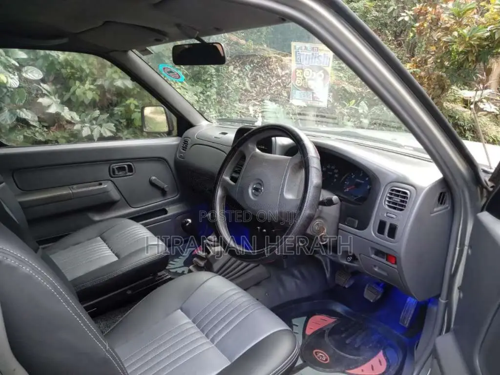 Nissan D22 2011 Pickup (Used)