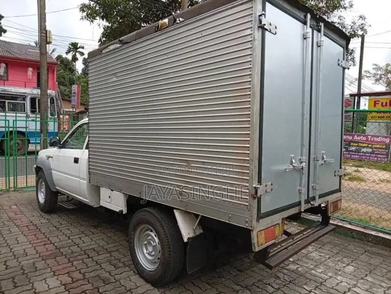 Tata 207 2012 Pickup (Used)
