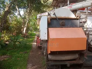 Kubota DC 68G 2018 Tractor (Used)