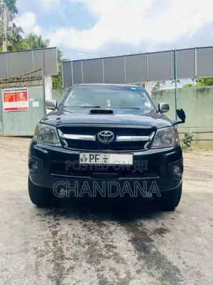 Toyota Hilux Vigo 1KD 2006 Pickup (Used)