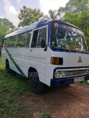 Mitsubishi Rosa 1981 Bus (Used)