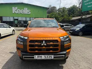 Mitsubishi L200 2025 Pickup (Used)