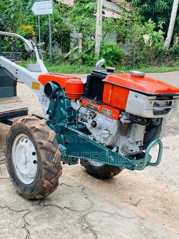 Kubota K600 2015 Tractor (Used)