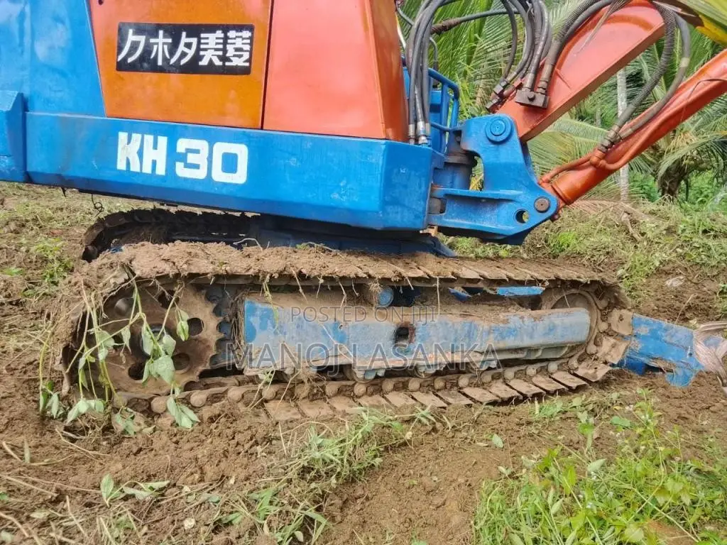 Komatsu Kh 30 2000 Heavy-Duty (Used)