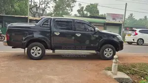 Toyota Hilux 2007 Pickup (Used)