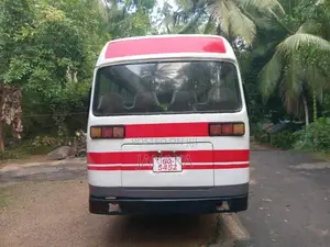 Mitsubishi MMC Rosa 1982 Bus (Used)