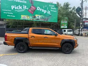 Mitsubishi L200 2025 Pickup (Used)