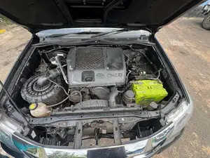 Toyota Hilux 2007 Pickup (Used)