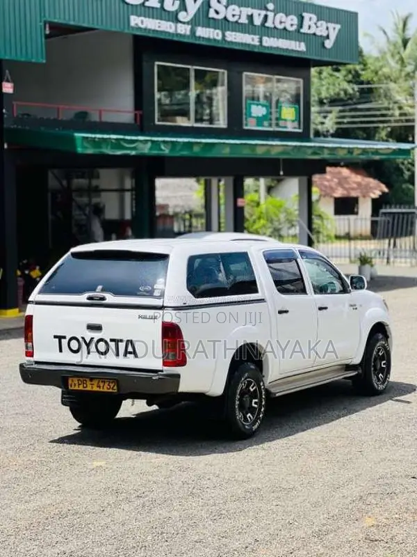 Toyota Hilux 2007 Pickup (Used)