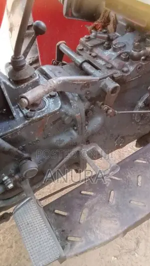 Massey-Ferguson 135 1992 Tractor (Used)