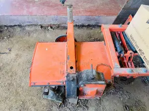 Kubota Emei 7 1999 Tractor (Used)