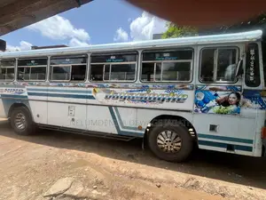 Ashok-Leyland Hino Power 2008 Bus (Used)