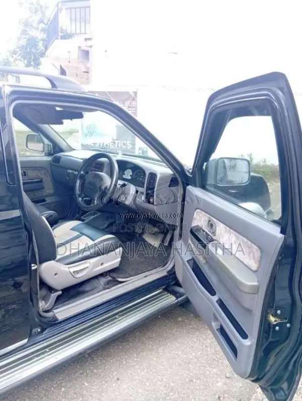 Nissan D22 1998 Pickup (Used)