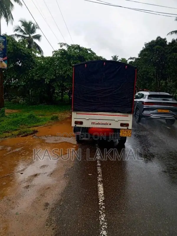 Mahindra Bolero Maxi Truck 2013 Pickup (Used)