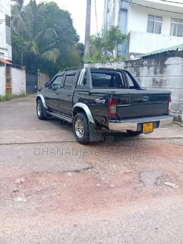 Nissan D22 1998 Pickup (Used)