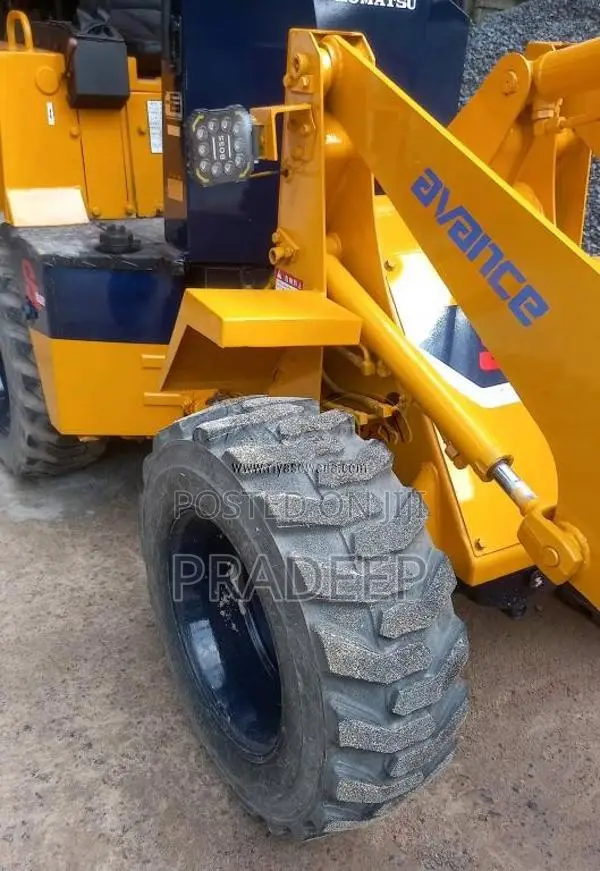 Komatsu WA 20 Wheel Lorder 2017 Heavy-Duty (Used)