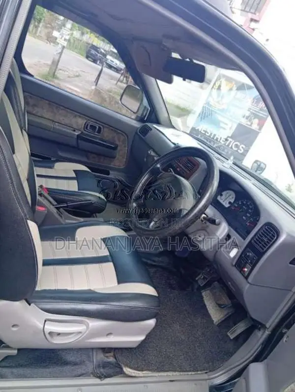 Nissan D22 1998 Pickup (Used)
