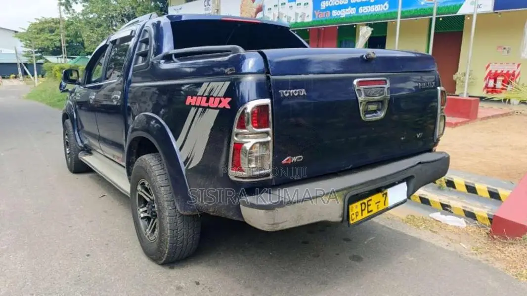 Toyota Hilux 2008 Pickup (Used)