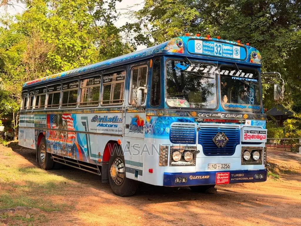 Ashok-Leyland Viking 2018 Bus (Used)