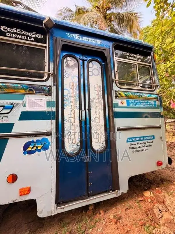 Ashok-Leyland Viking 2018 Bus (Used)