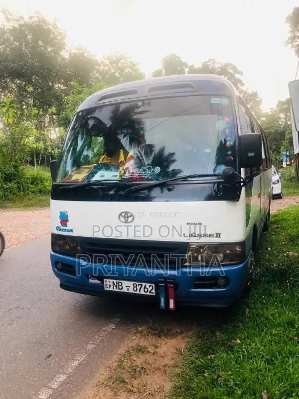 Toyota Coaster 2009 Bus (Used)