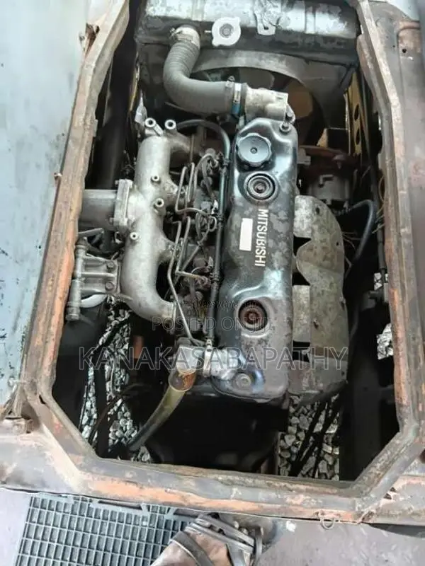 Mitsubishi Rosa 1986 Bus (Used)