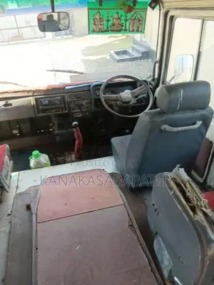 Mitsubishi Rosa 1986 Bus (Used)