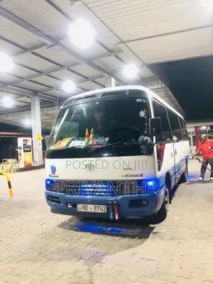 Toyota Coaster 2009 Bus (Used)