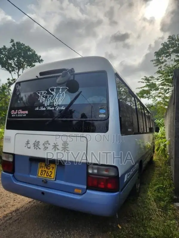 Toyota Coaster 2009 Bus (Used)