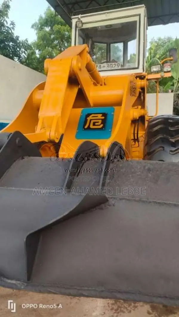 Komatsu 510.5 2006 Heavy-Duty (Used)