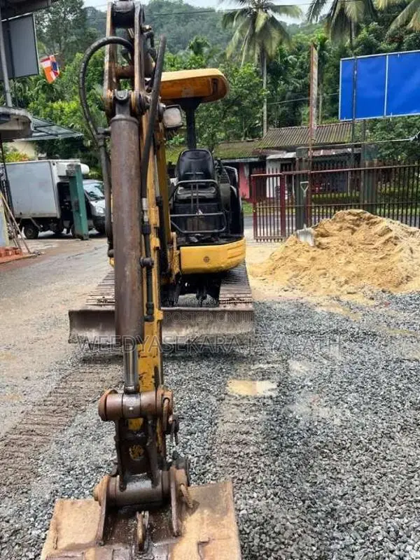 CAT 303 CR 2006 Heavy-Duty (Used)