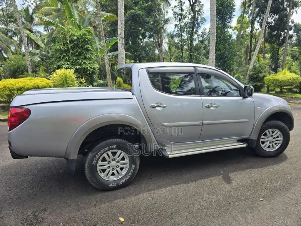 Mitsubishi L200 2015 Pickup Unregistered (Recondition)